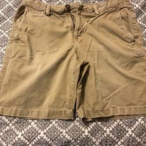 Men’s AE shorts
